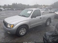 2004 Toyota Tacoma — photo 2 of 11 | VIN 5TENL42N64Z346377