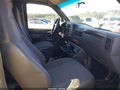2001 Chevrolet Express 2500 — photo 5 of 11 | VIN 1GCHG35R811174742