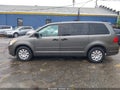 2010 Volkswagen Routan — photo 15 of 17 | VIN 2V4RW4D10AR324689