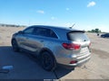 2019 Kia Sorento — photo 3 of 11 | VIN 5XYPGDA32KG466021