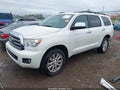 2015 Toyota Sequoia — photo 2 of 17 | VIN 5TDDW5G19FS117268