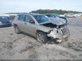 2010 Jeep Compass — photo 1 of 16 | VIN 1J4NF4FB4AD512918