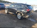 2021 Toyota RAV4 — photo 3 of 18 | VIN 2T3W1RFV1MC142407