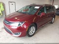 2020 Chrysler Pacifica — photo 2 of 16 | VIN 2C4RC1BG3LR182799