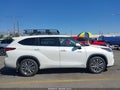 2021 Toyota Highlander Hybrid — photo 14 of 22 | VIN 5TDEBRCH9MS021728