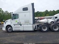 2018 Volvo VNL — photo 14 of 20 | VIN 4V4NC9EH2JN997981