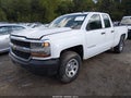 2018 Chevrolet Silverado 1500 — photo 2 of 20 | VIN 1GCVKNEC6JZ180095