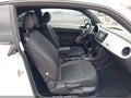 2015 Volkswagen Beetle — photo 5 of 17 | VIN 3VWJ17AT3FM636305
