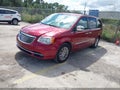 2015 Chrysler Town & Country — photo 2 of 16 | VIN 2C4RC1CG2FR573025