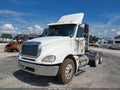 2005 Freightliner Conventional — photo 2 of 13 | VIN 1FUJA6AV15LU99162