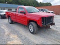 2015 Chevrolet Silverado 1500 — photo 1 of 17 | VIN 1GCNKREC0FZ146233