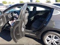 2017 Chevrolet Cruze — photo 8 of 19 | VIN 1G1BE5SM3H7170095