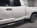 2017 Toyota Tundra — photo 17 of 17 | VIN 5TFUW5F17HX618691