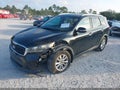 2019 Kia Sorento — photo 2 of 17 | VIN 5XYPG4A53KG499210
