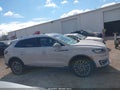 2020 Lincoln Nautilus — photo 13 of 16 | VIN 2LMPJ8K97LBL02975