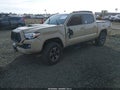 2017 Toyota Tacoma — photo 2 of 17 | VIN 5TFCZ5AN5HX097239