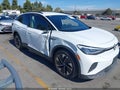 2022 Volkswagen ID.4 — photo 1 of 18 | VIN WVGRMPE21NP061771