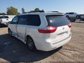2018 Toyota Sienna — photo 3 of 16 | VIN 5TDYZ3DC7JS926425