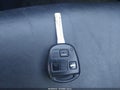 2004 Lexus ES 330 — photo 11 of 19 | VIN JTHBA30GX40015744