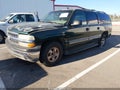 2003 Chevrolet Suburban 1500 — photo 2 of 12 | VIN 1GNEC16Z93J249489