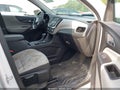 2018 Chevrolet Equinox — photo 5 of 17 | VIN 2GNAXJEV3J6103598
