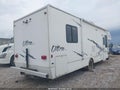 2005 Ford E-450 — photo 4 of 11 | VIN 1FDXE45S45HA99461
