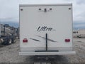 2005 Ford E-450 — photo 8 of 11 | VIN 1FDXE45S45HA99461