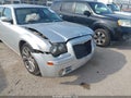 2010 Chrysler 300 — photo 6 of 11 | VIN 2C3CA2CV3AH330875
