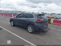 2017 Jeep Cherokee — photo 3 of 15 | VIN 1C4PJMCS6HW587815