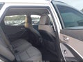 2017 Hyundai Santa Fe — photo 8 of 16 | VIN 5XYZU3LB0HG435701