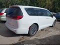 2025 Chrysler Pacifica — photo 4 of 16 | VIN 2C4RC1S75SR580871