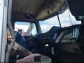 1996 Peterbilt 379 — photo 5 of 10 | VIN 1XP5DB9X5TD380180