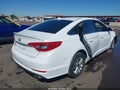 2017 Hyundai Sonata — photo 4 of 15 | VIN 5NPE24AF0HH452359