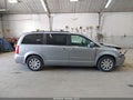 2015 Chrysler Town & Country — photo 13 of 16 | VIN 2C4RC1BG3FR753759