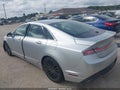 2017 Lincoln MKZ — photo 3 of 16 | VIN 3LN6L5F96HR664248