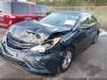 2011 Hyundai Sonata — photo 2 of 16 | VIN 5NPEB4AC7BH292753