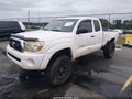 2011 Toyota Tacoma — photo 2 of 16 | VIN 5TFUU4EN9BX013891