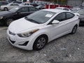 2016 Hyundai Elantra — photo 2 of 13 | VIN 5NPDH4AE9GH787166