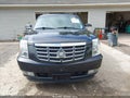 2011 Cadillac Escalade ESV — photo 12 of 17 | VIN 1GYS4JEF3BR160995