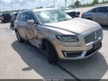 2020 Lincoln Nautilus — photo 1 of 15 | VIN 2LMPJ6J95LBL34474