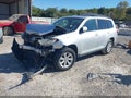 2013 Toyota Highlander — photo 2 of 17 | VIN 5TDZK3EH9DS141170
