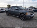 2007 Chevrolet Silverado 1500 — photo 1 of 11 | VIN 1GCEC19097Z525859
