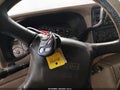 2002 GMC Sierra — photo 11 of 16 | VIN 1GTHK23122F118578