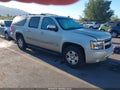2014 Chevrolet Suburban 1500 — photo 1 of 17 | VIN 1GNSKJE71ER199259