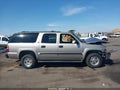 2001 Chevrolet Suburban — photo 13 of 16 | VIN 3GNGK26U71G177406