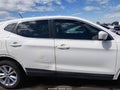 2018 Nissan Rogue Sport — photo 14 of 17 | VIN JN1BJ1CP6JW159451