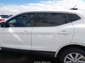 2018 Nissan Rogue Sport — photo 15 of 17 | VIN JN1BJ1CP6JW159451