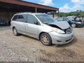 2007 Toyota Sienna — photo 1 of 16 | VIN 5TDBK23CX7S002527