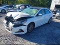 2018 Hyundai Sonata — photo 2 of 16 | VIN 5NPE24AF1JH645870