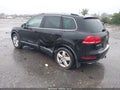 2014 Volkswagen Touareg — photo 3 of 16 | VIN WVGEP9BP8ED005300